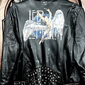 Wilsons Leather Black Studded Jacket VINTAGE